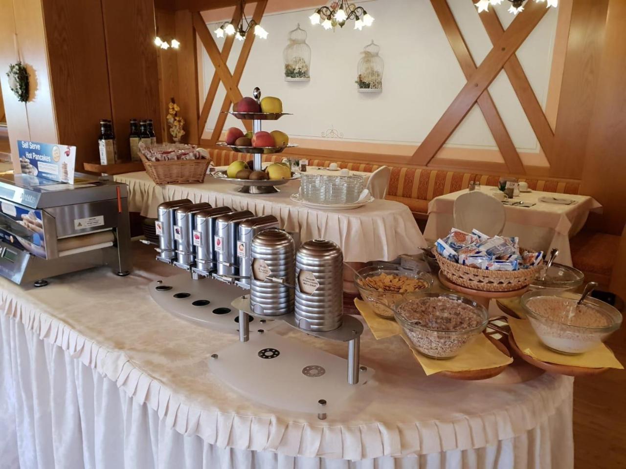 Hotel Belvedere Srl Fai Della Paganella Esterno foto
