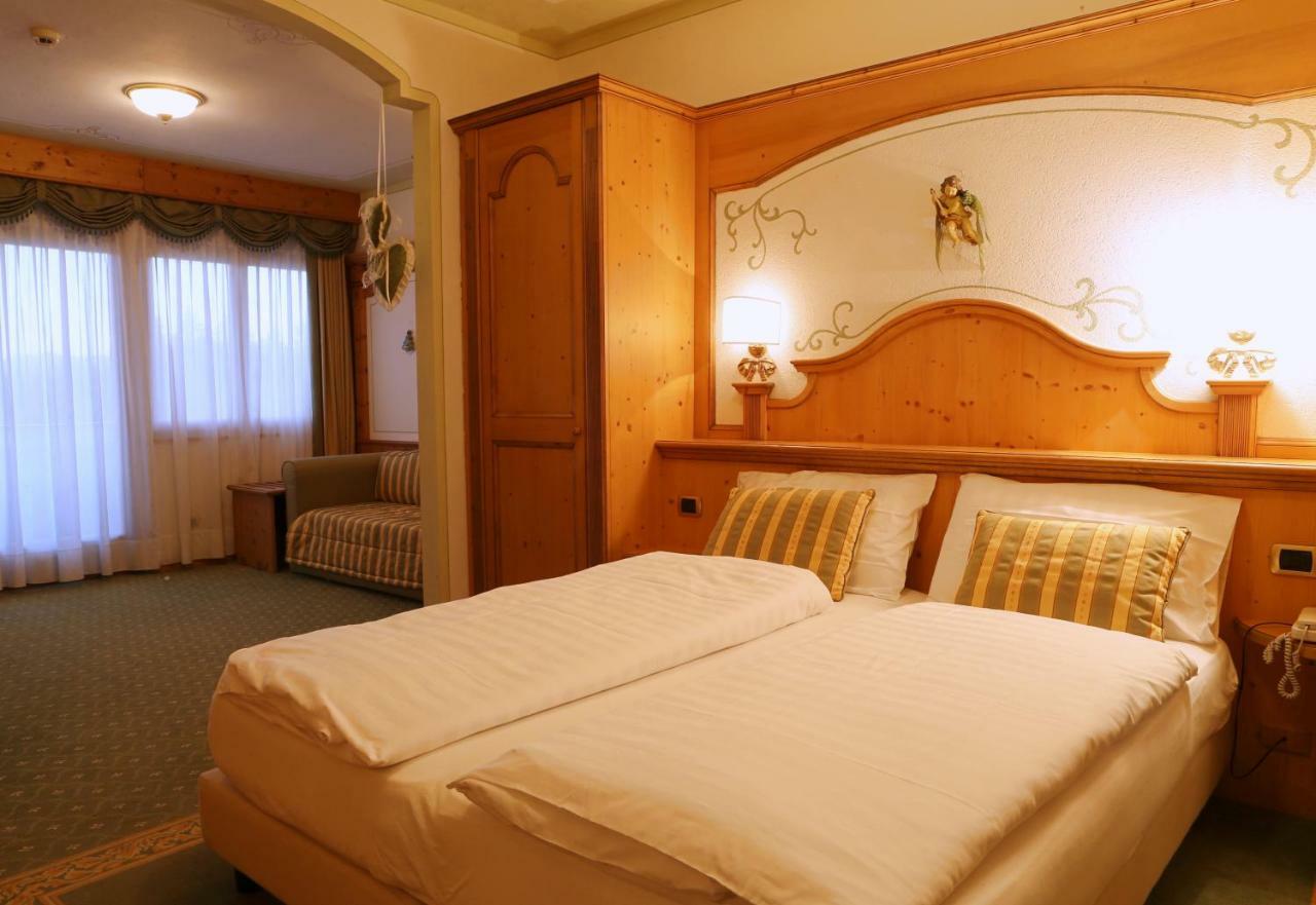Hotel Belvedere Srl Fai Della Paganella Esterno foto