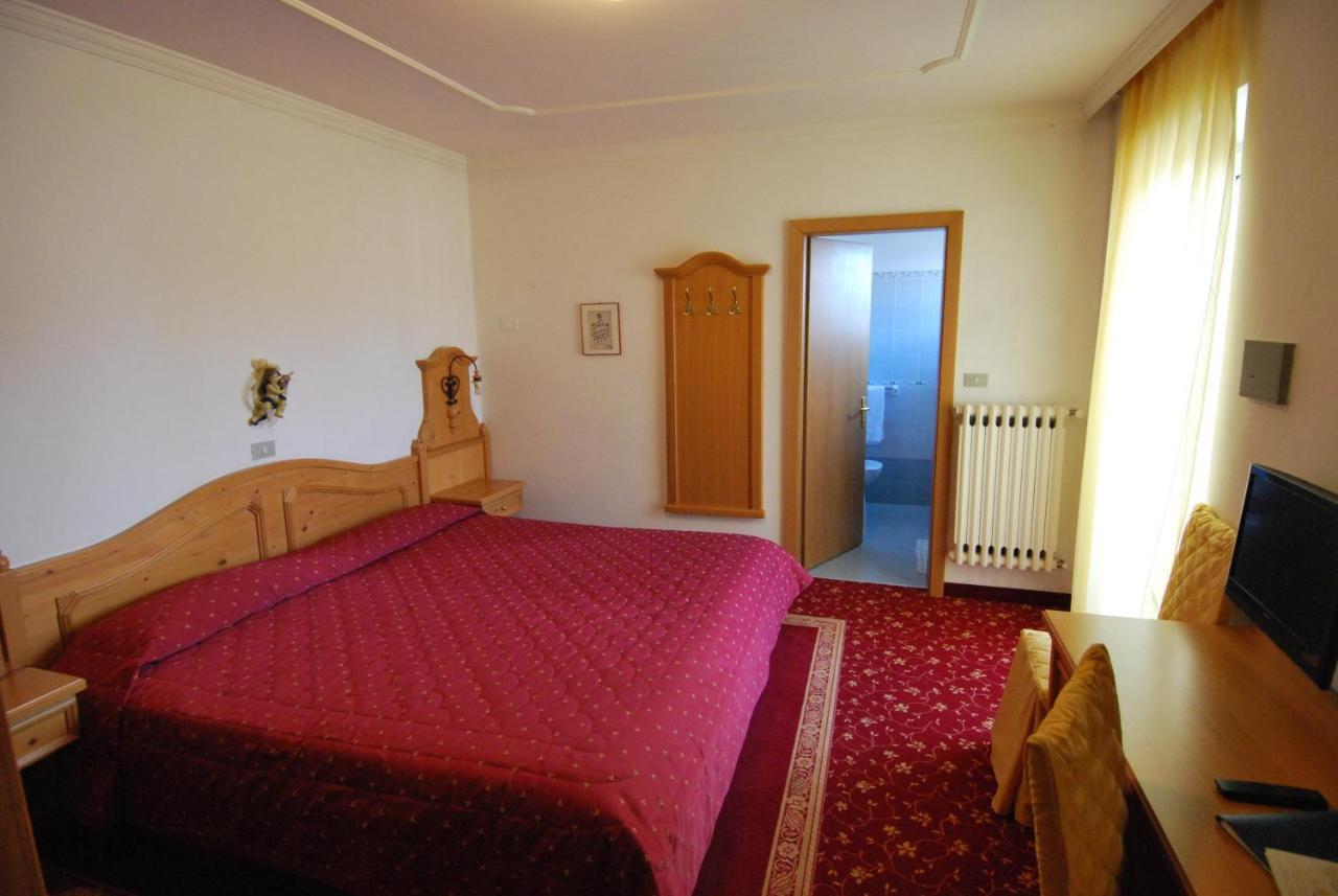 Hotel Belvedere Srl Fai Della Paganella Camera foto